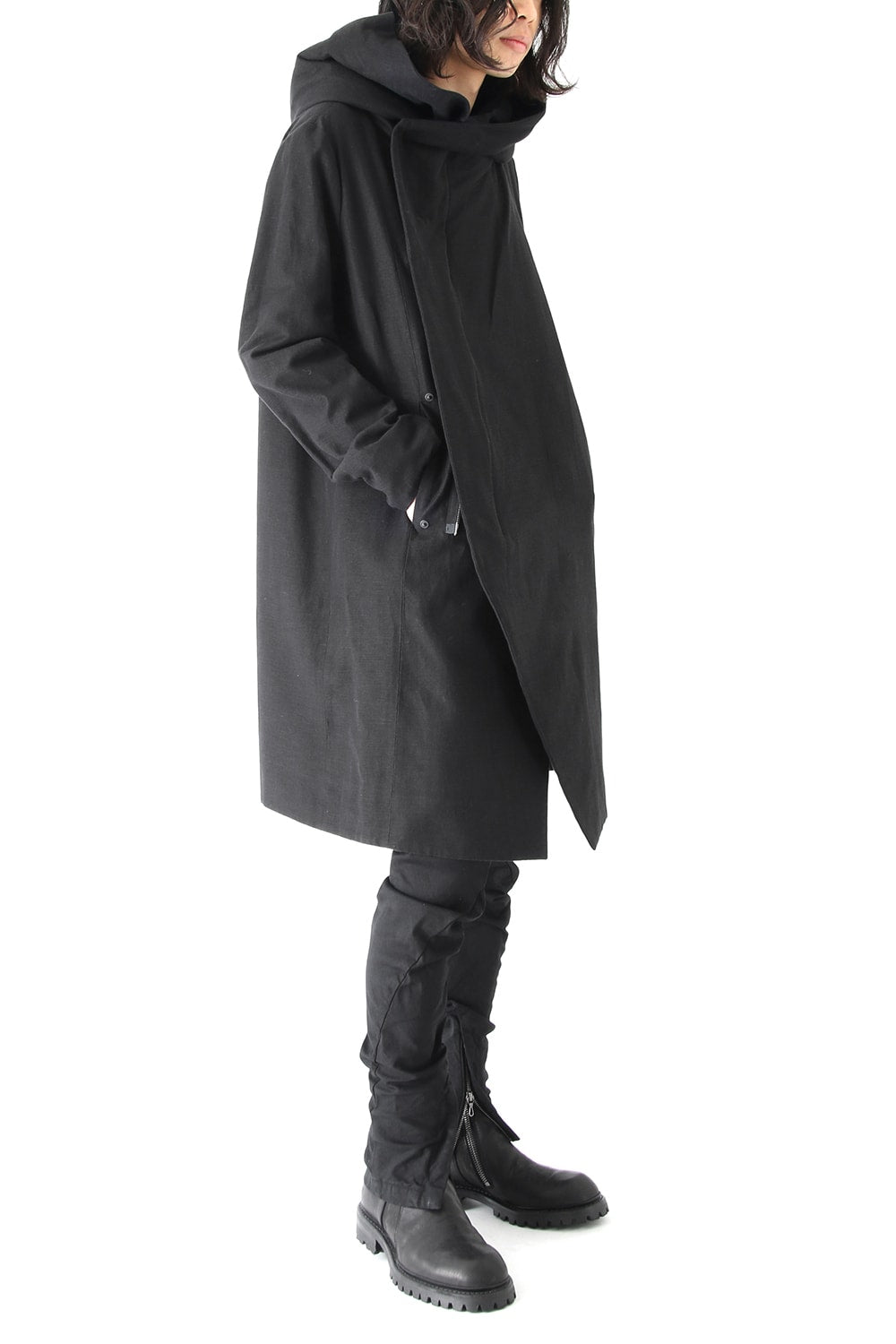 SEAMED FRONT CROTCH PANTS