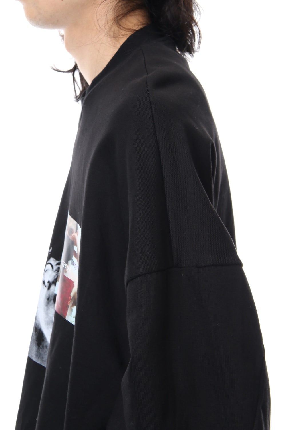 PRINT SEAMED SLEEVE SWEATSHIRT