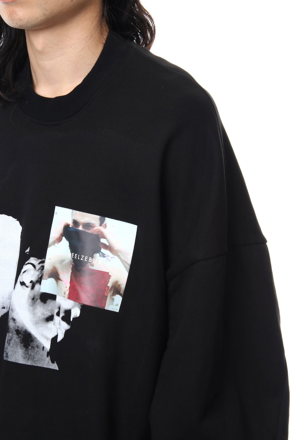 PRINT SEAMED SLEEVE SWEATSHIRT