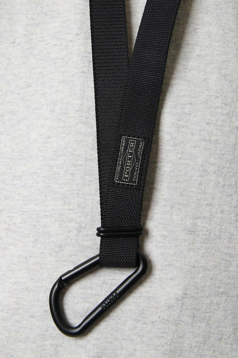 NECKSTRAP