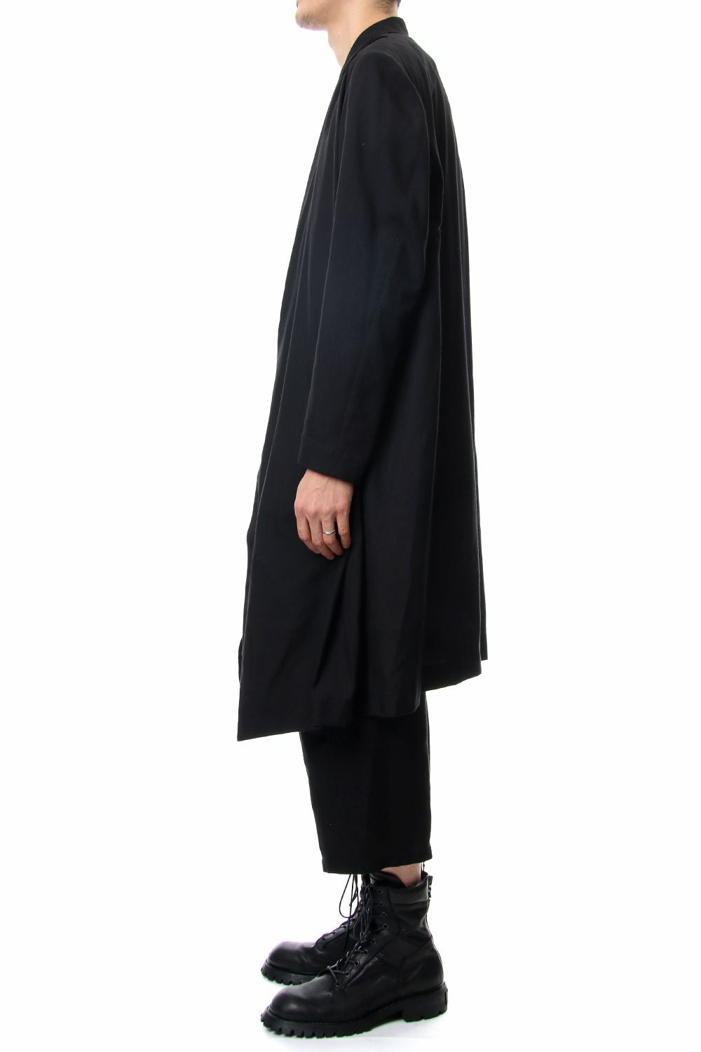 LOZENGE COLLAR CHESTERFIELD COAT