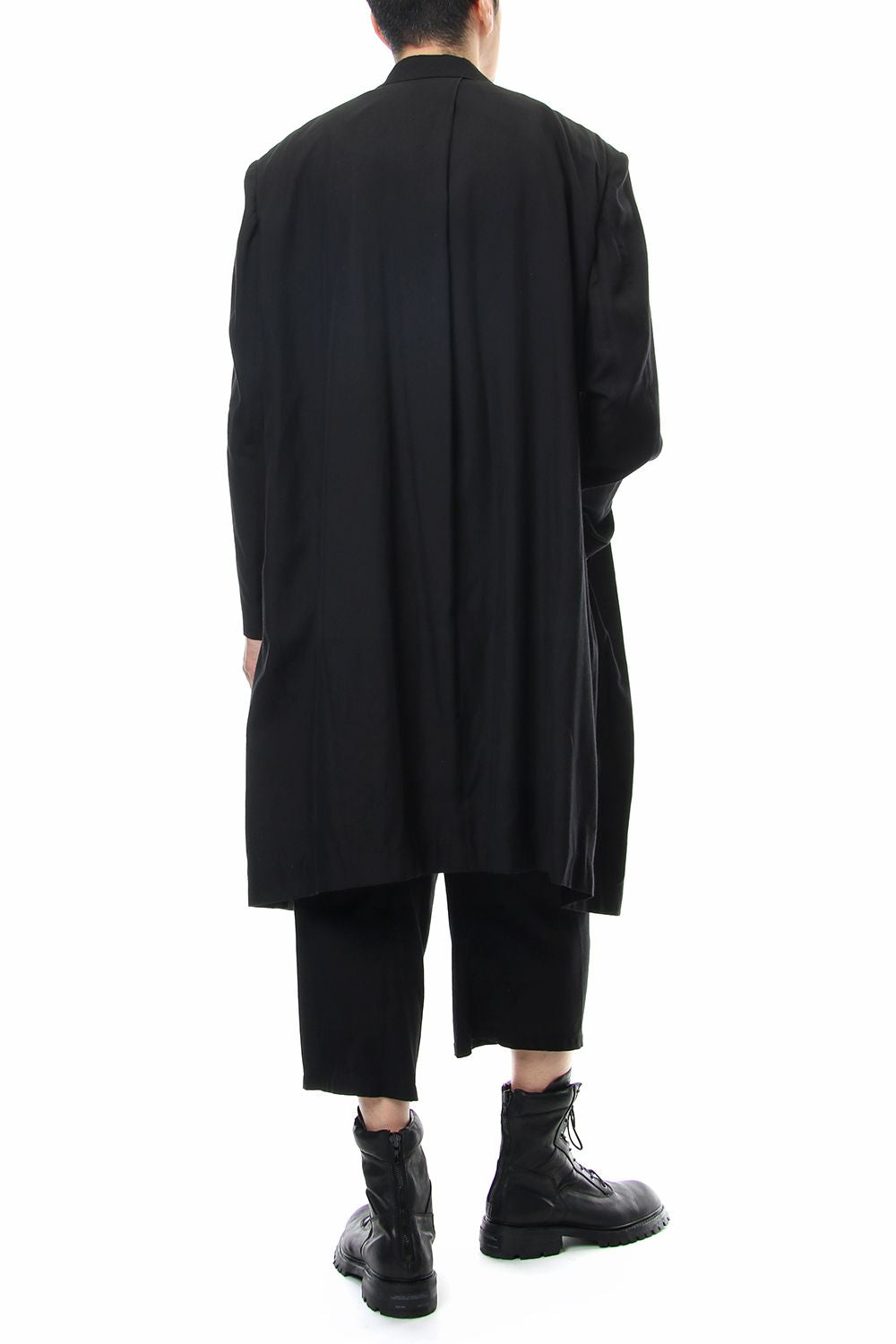 LOZENGE COLLAR CHESTERFIELD COAT