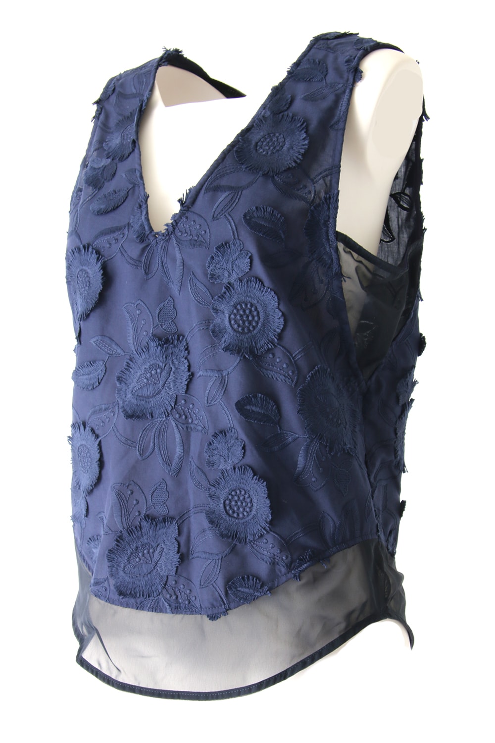 FRINGE EMB SLEEVELESS TOP - 17S-SH-01