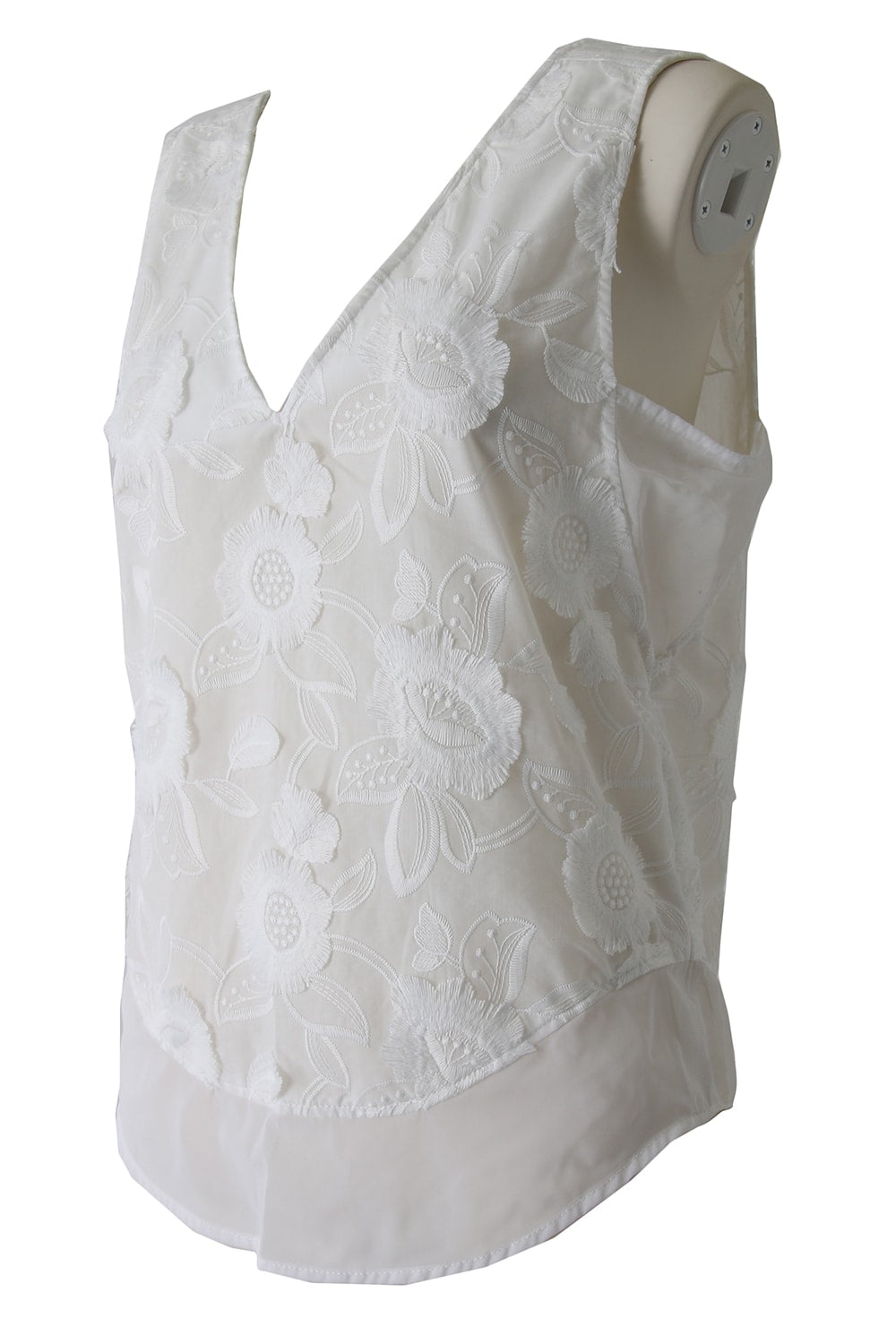 FRINGE EMB SLEEVELESS TOP - 17S-SH-01