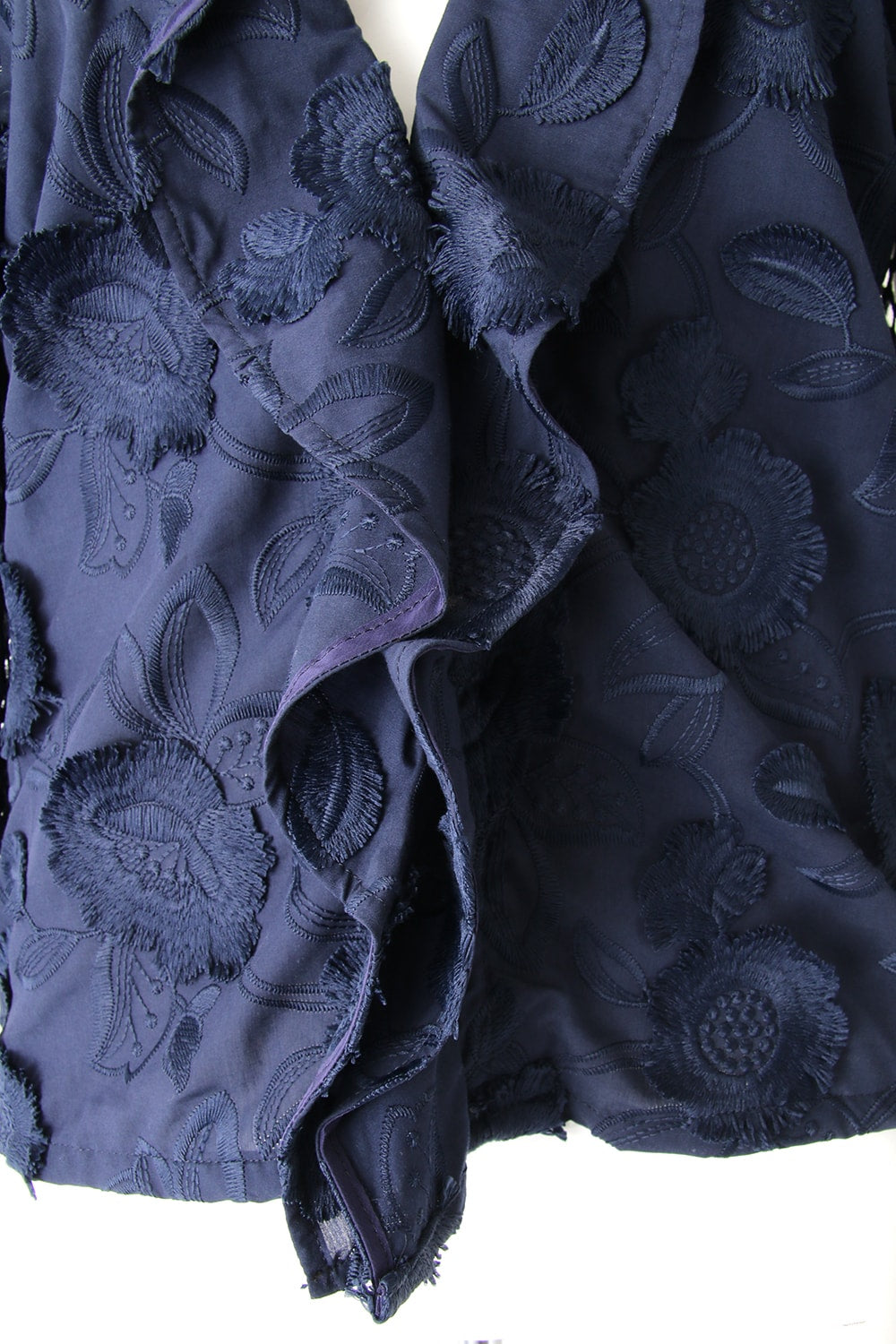 FRINGE EMB OFFSHOULDER TOP - 17S-SH-08