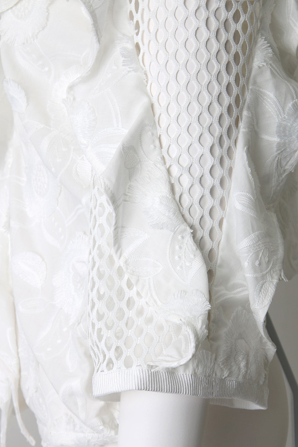 FRINGE EMB OFFSHOULDER TOP - 17S-SH-08