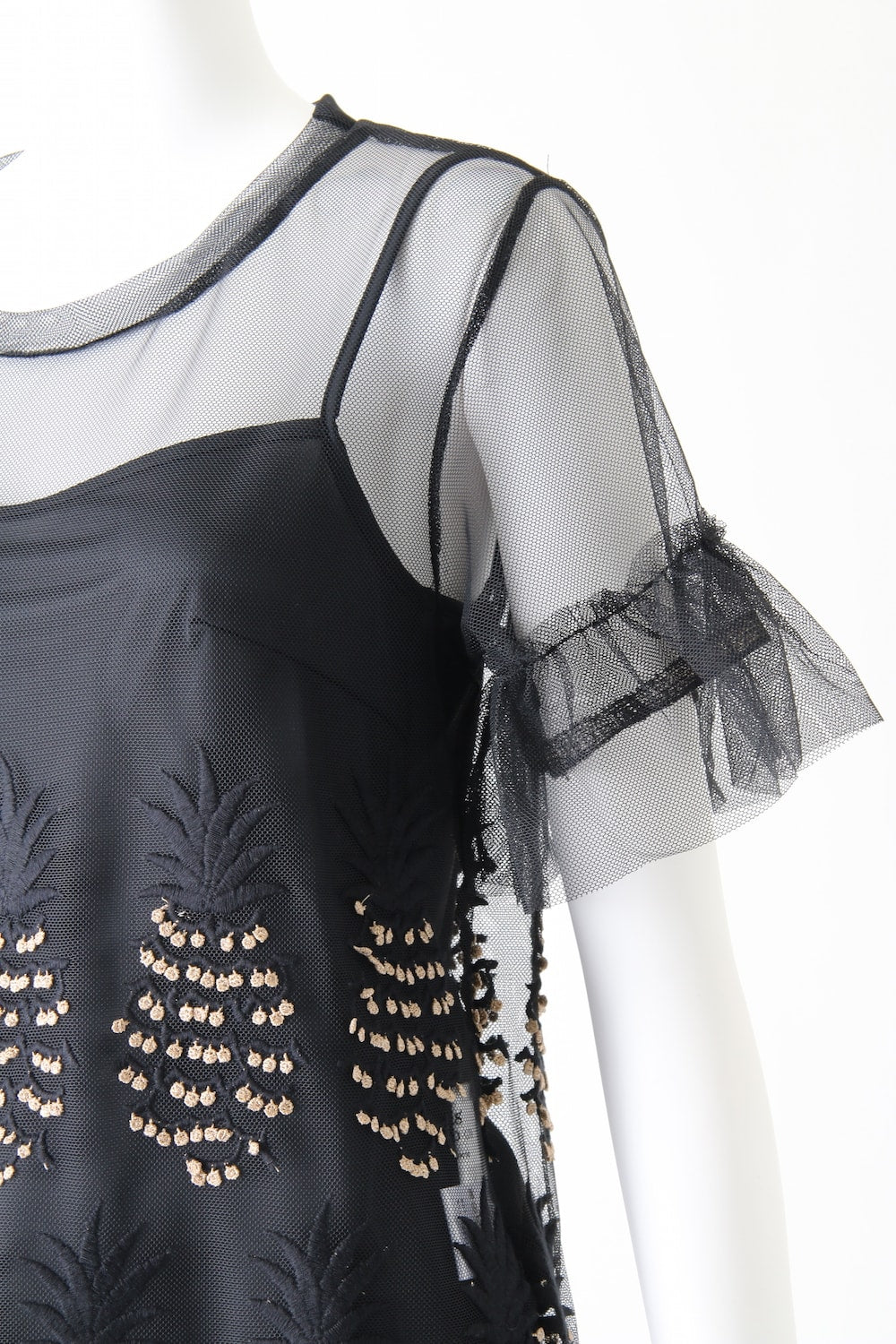 PINEAPPLE TULE T - 17S-T-01