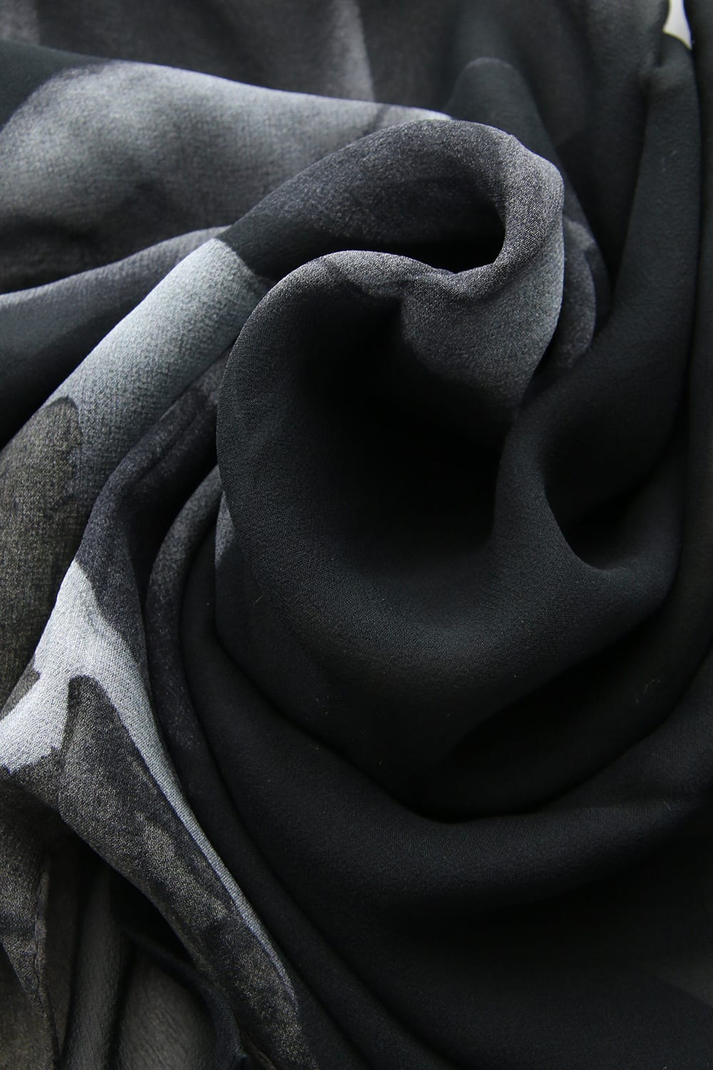 Paper Burning & Dahlia Grilled Silk Chiffon Scarf - DV-L14-414