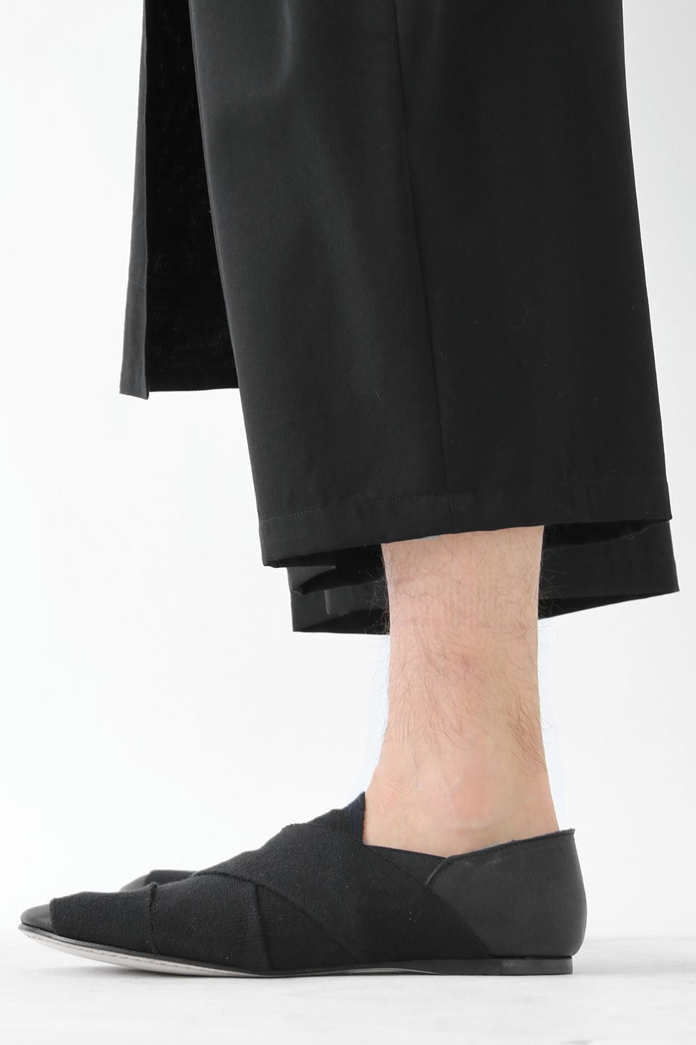 Right Side Hanging Cloth Gabardine Pants