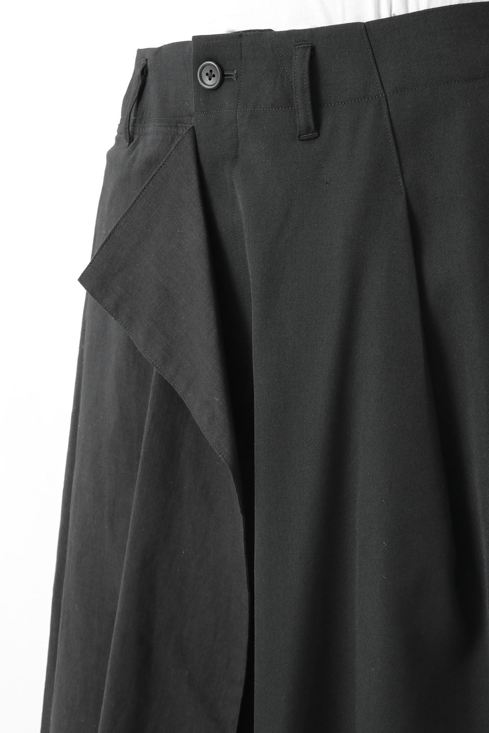Right Side Hanging Cloth Gabardine Pants