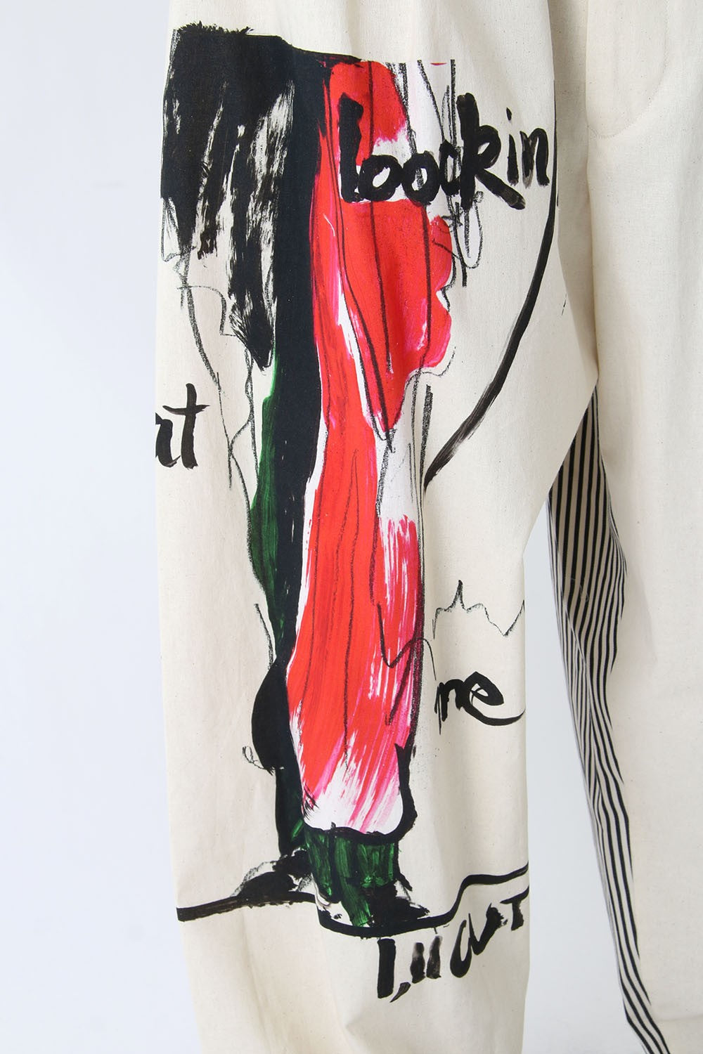 Right Side Cut Women Motif Pants