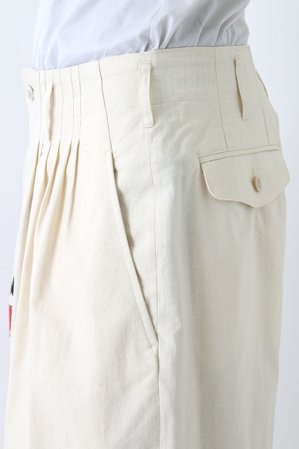 Right Side Cut Women Motif Pants