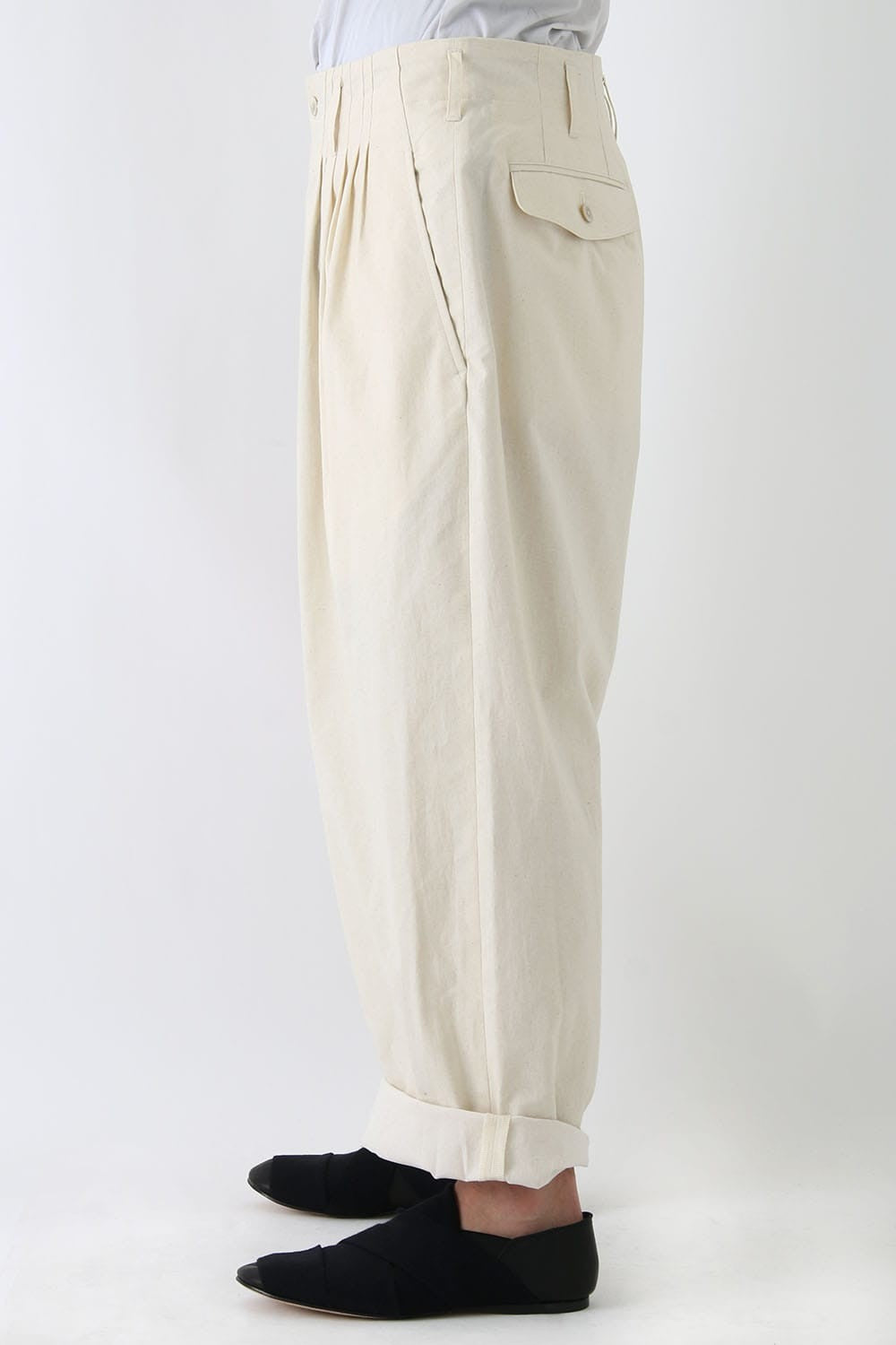 Right Side Cut Women Motif Pants