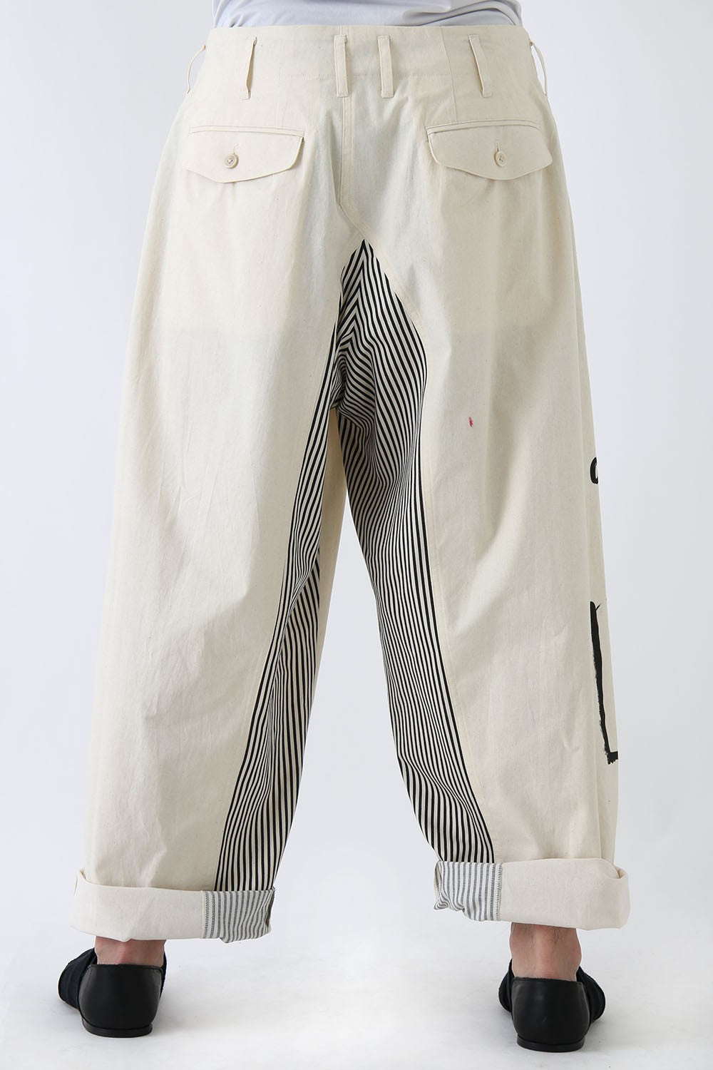 Right Side Cut Women Motif Pants