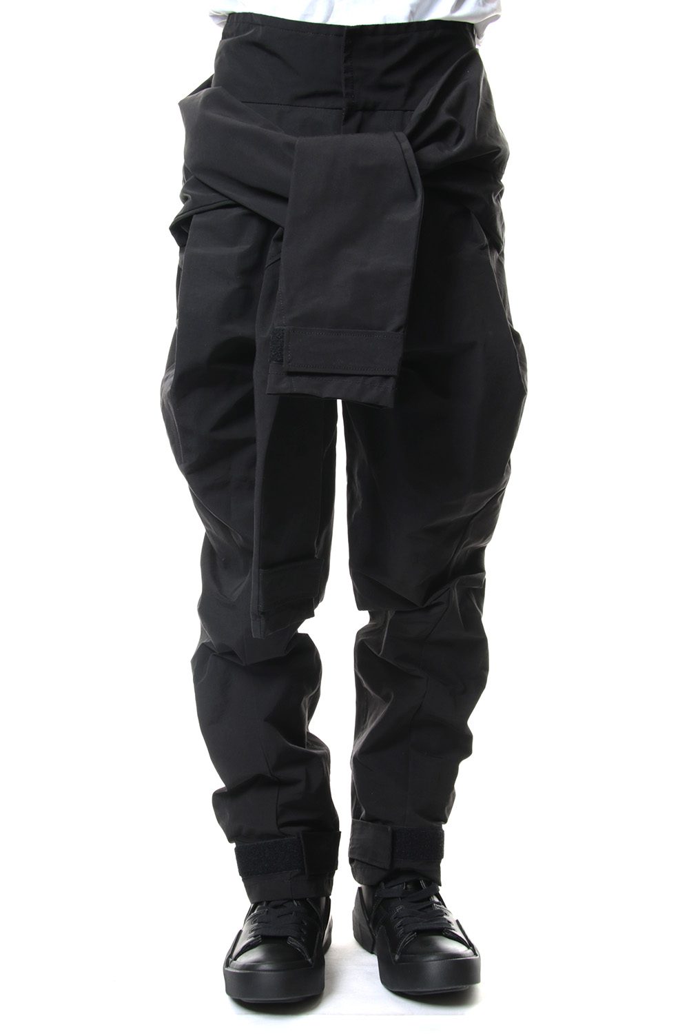 COMBINATION SLEEVE BAGGY PANTS