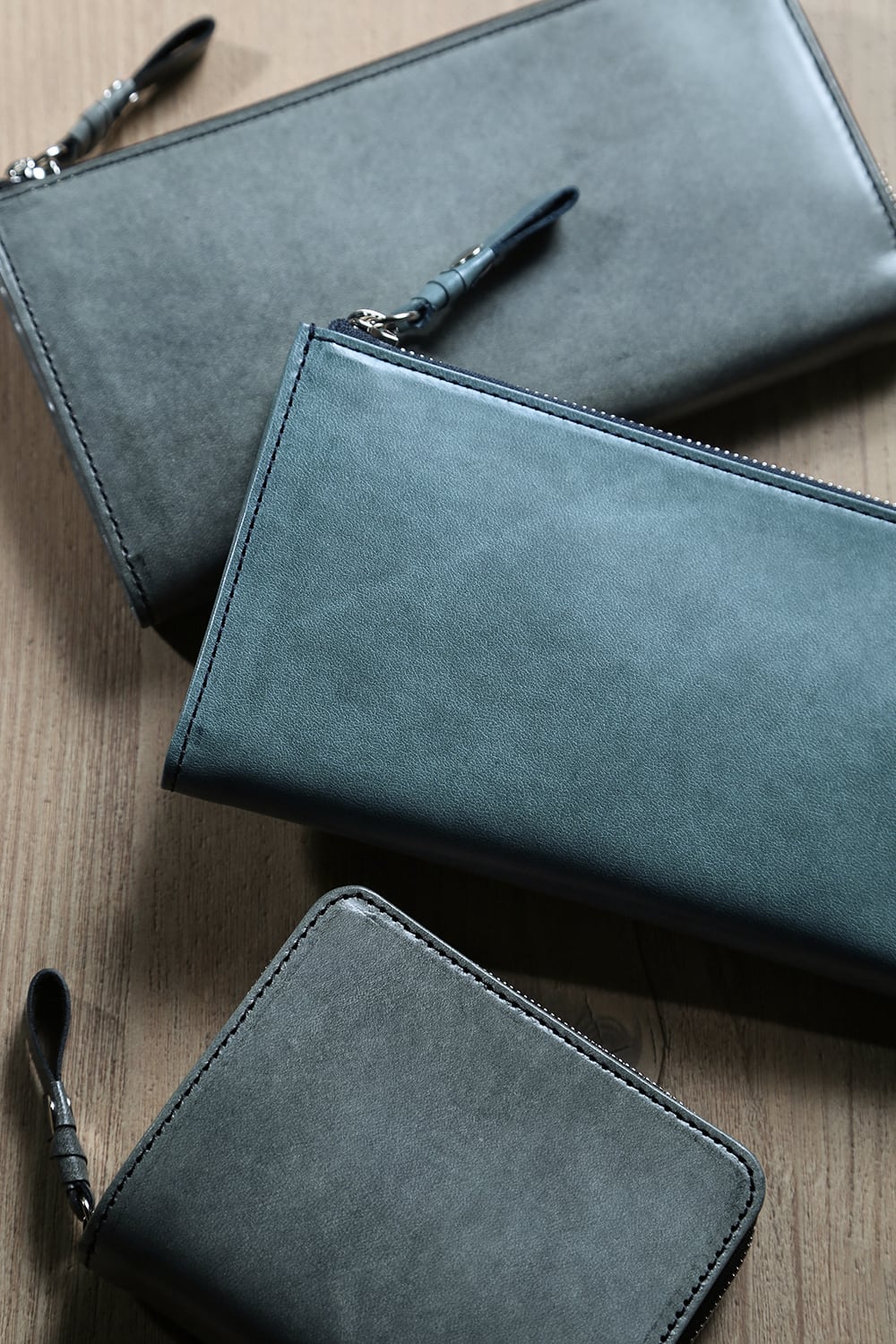 Tower Wallet - Horse leather from Aomori wax press Navy