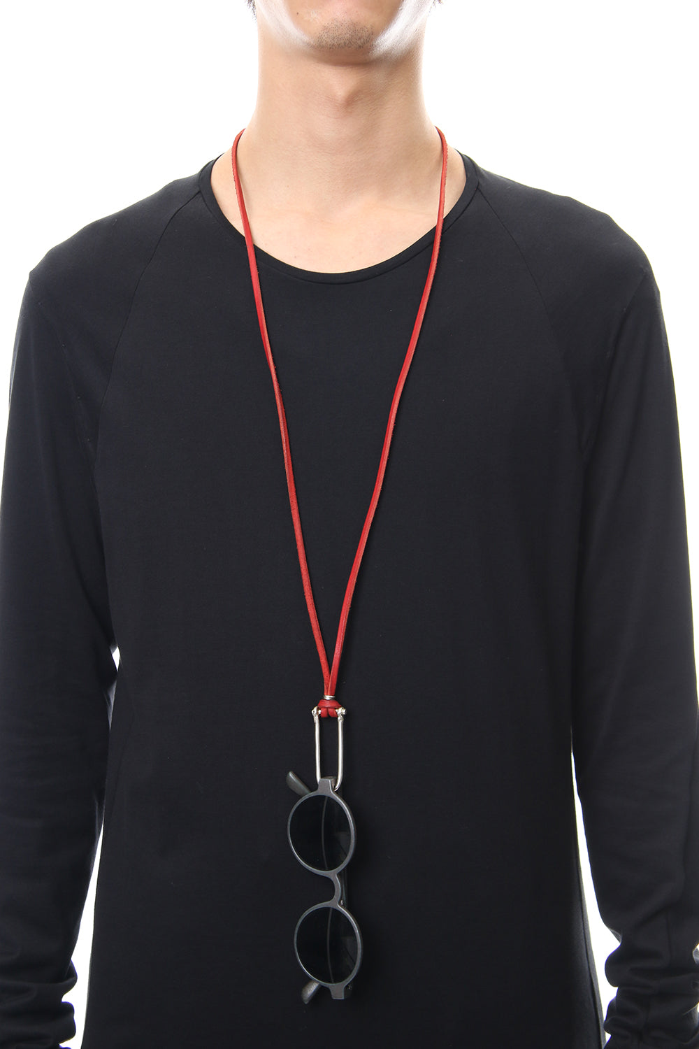 Spectacle holder necklace - io-03-084 Red