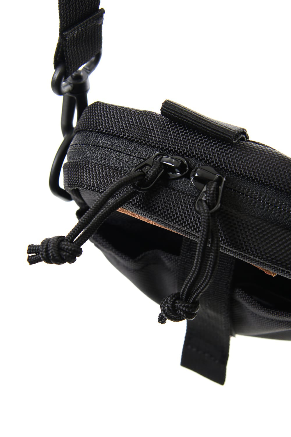 NEW ERA Shoulder Pouch YY Logo