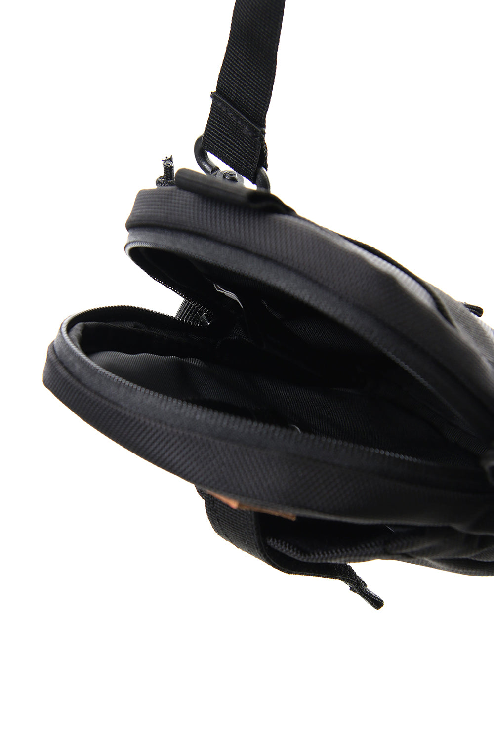 NEW ERA Shoulder Pouch YY Logo