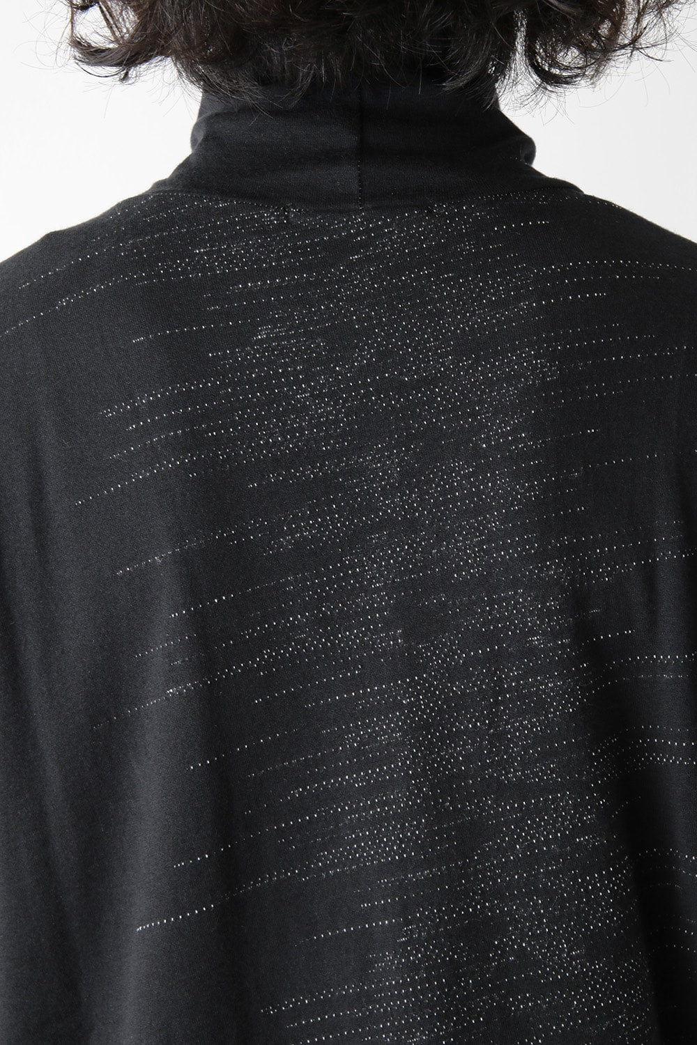 Inlay Cut Jacquard Bottle neck T