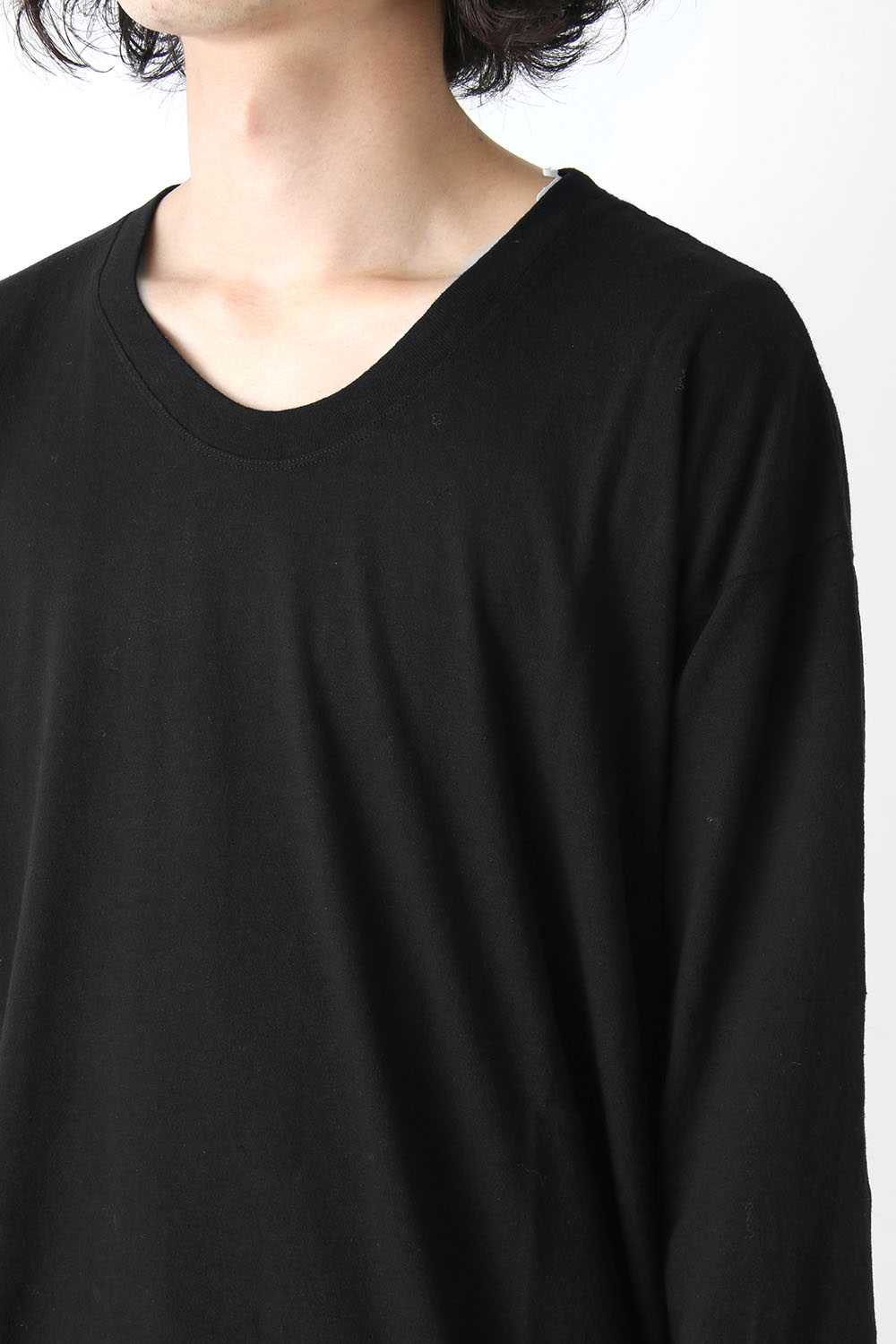 U-NECK CUT-SEW