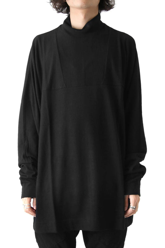 SEAMED HIGH NECK CUT-SEW