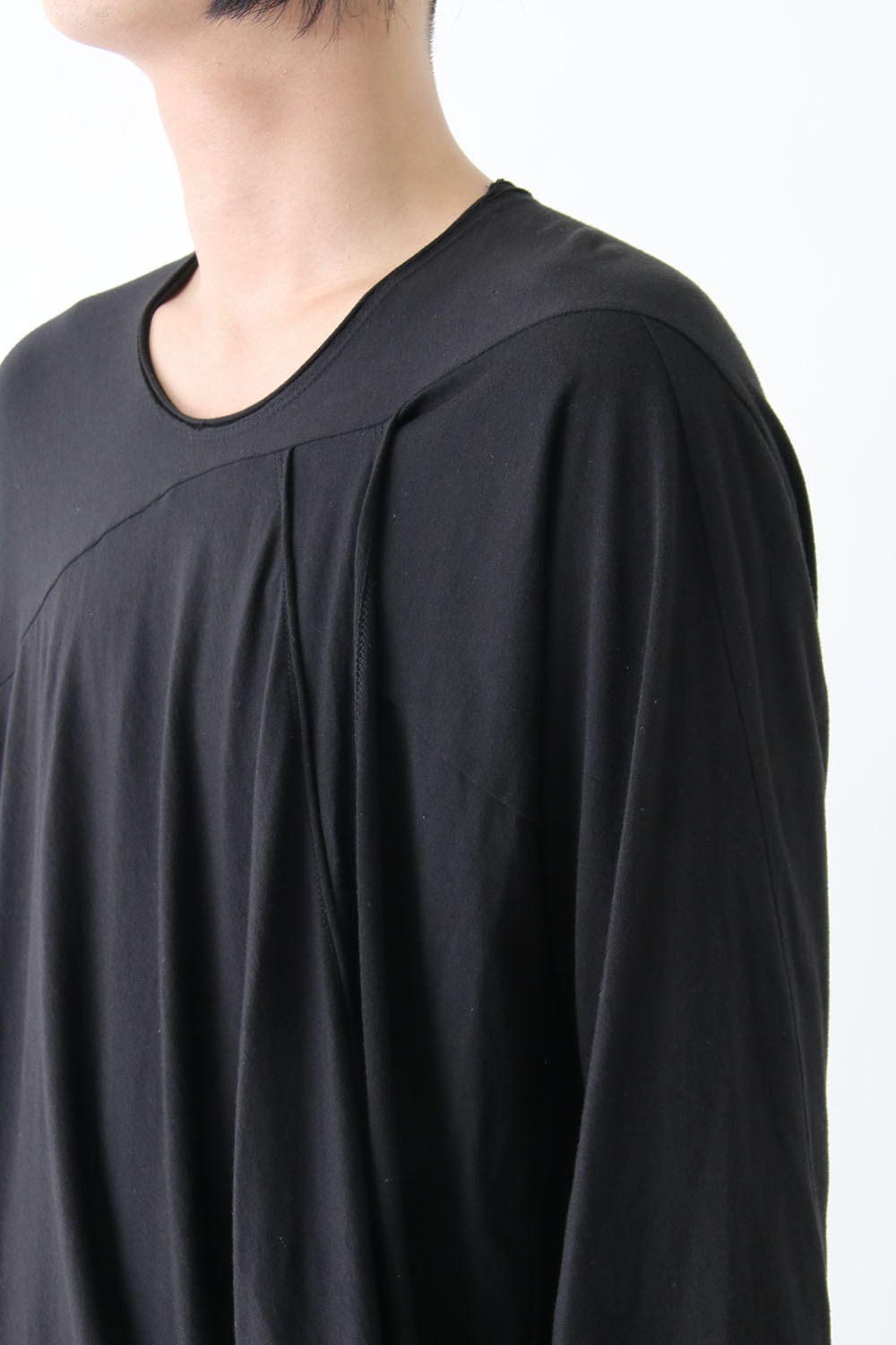 17PFW Seamed Hoop Cut & Sewn BLACK