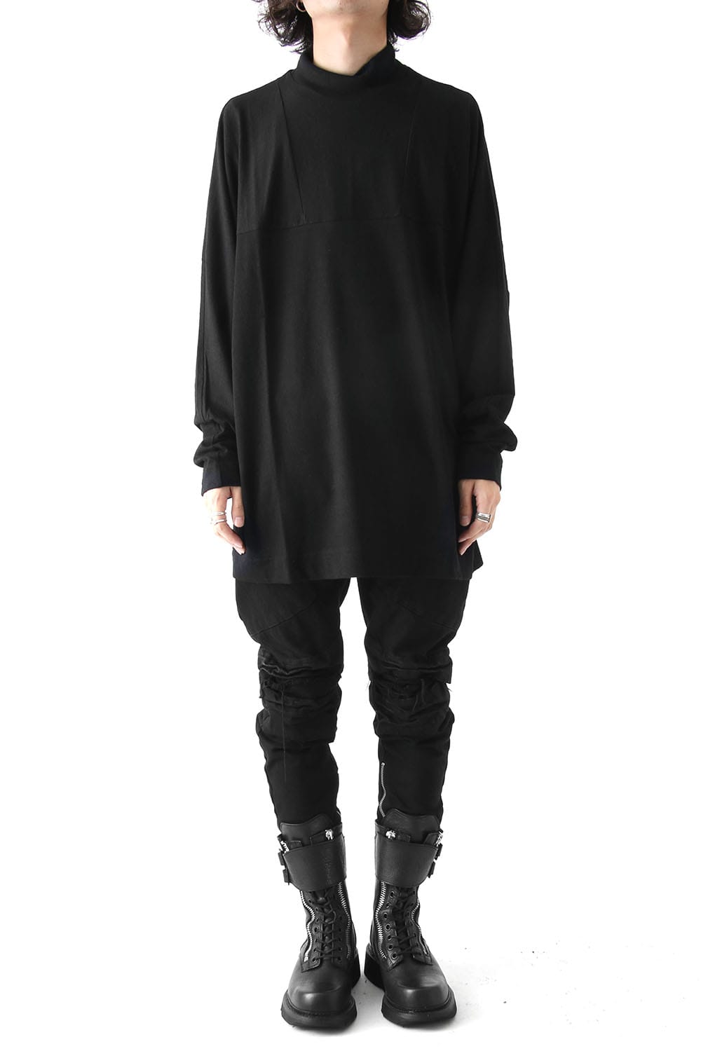 SEAMED HIGH NECK CUT-SEW