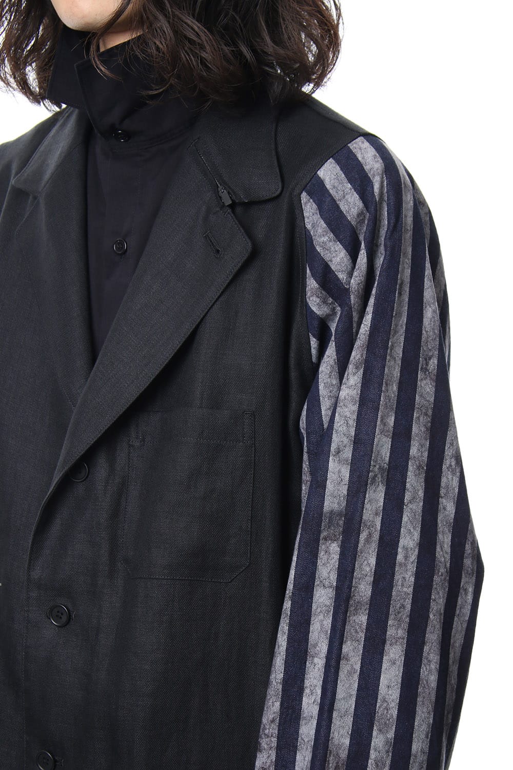 Fastener Notch Shirt