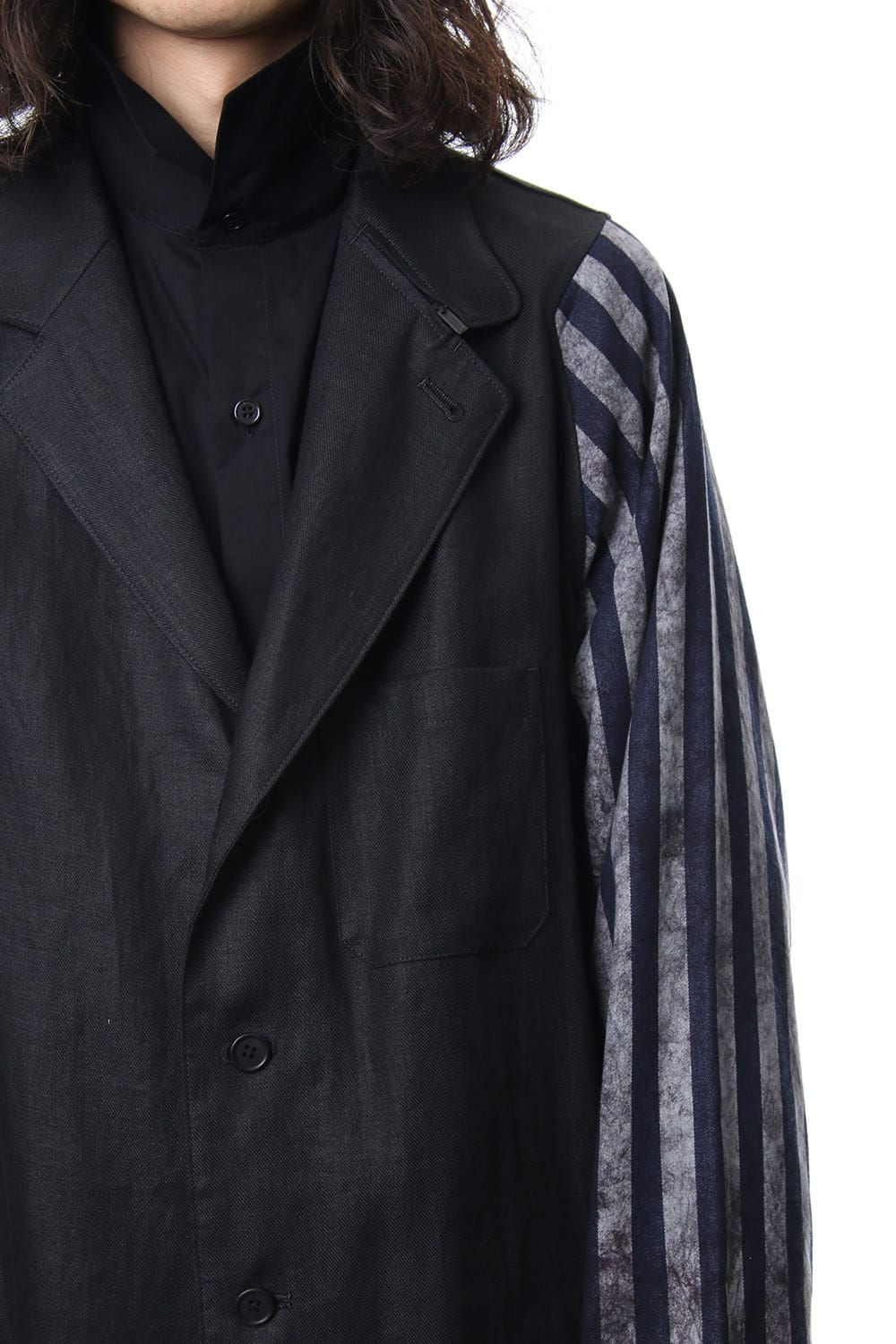 Fastener Notch Shirt