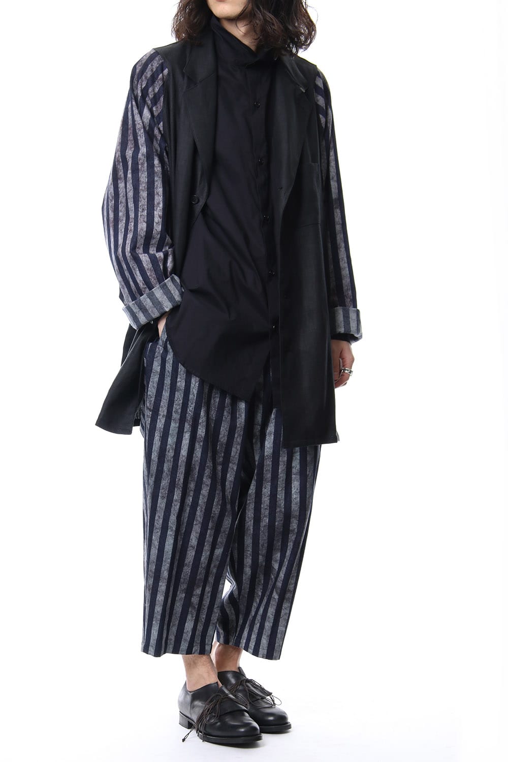 Fastener Notch Shirt