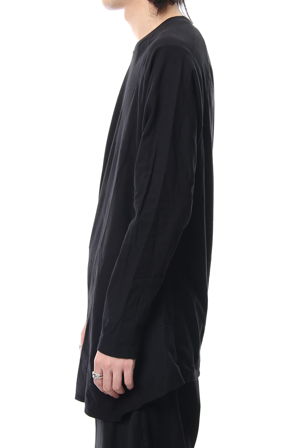 DRAPING CUT AND SEWN Black