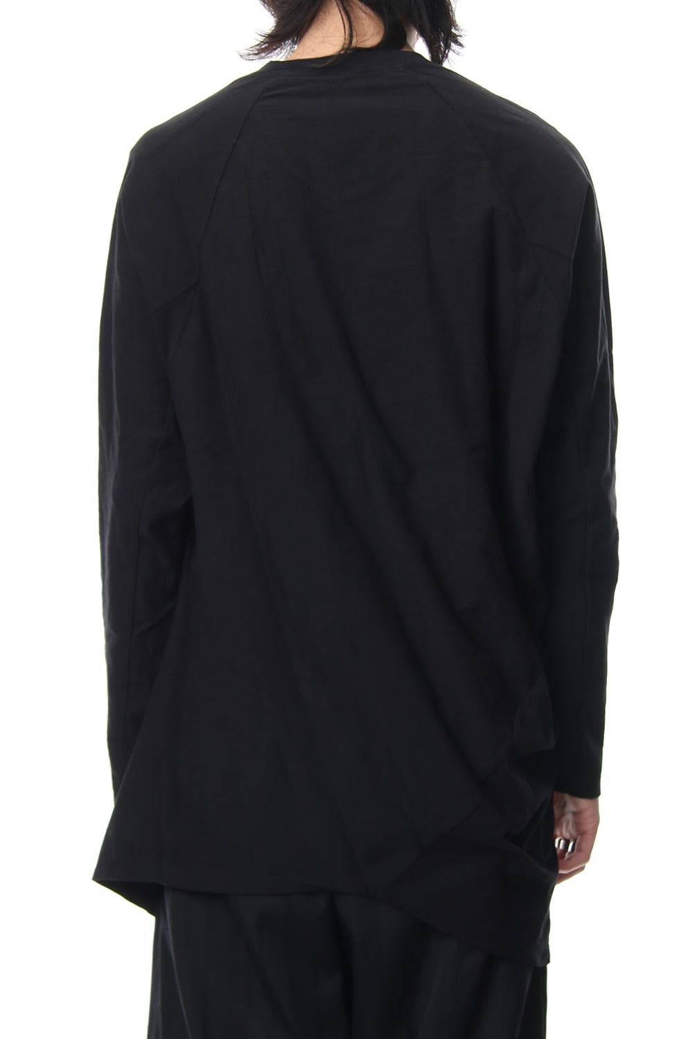 DRAPING CUT AND SEWN Black