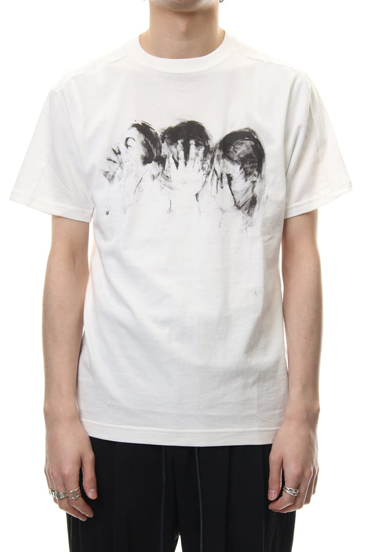 Patricia March Front print T-shirt ver.1