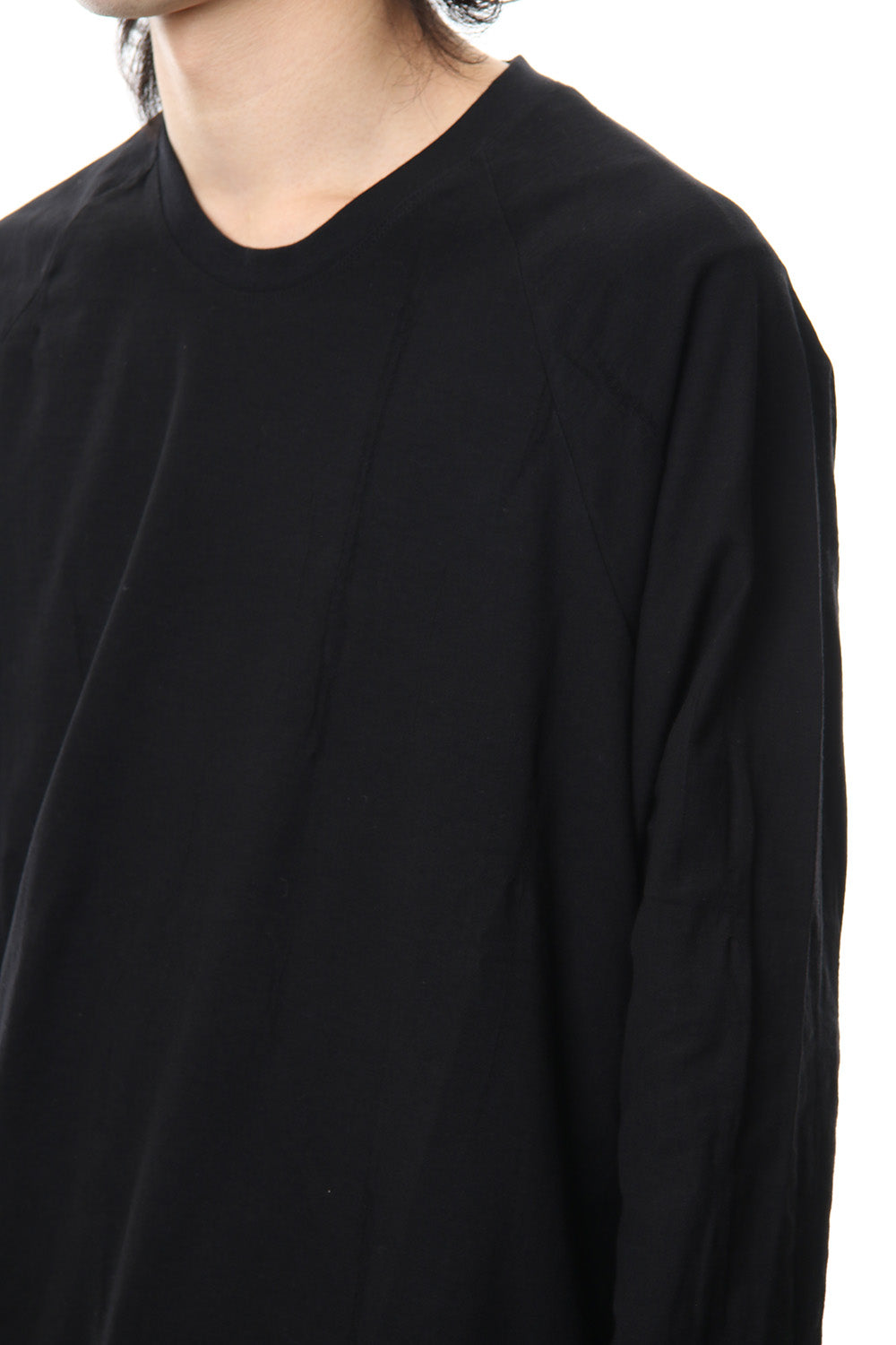 DRAPING CUT AND SEWN Black