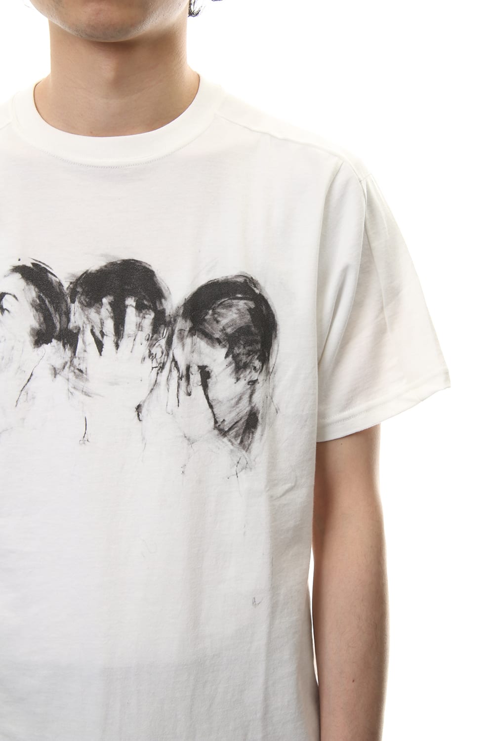 Patricia March Front print T-shirt ver.1