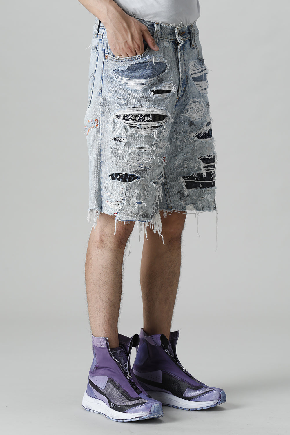 リワークド ダメージ デニムショーツ