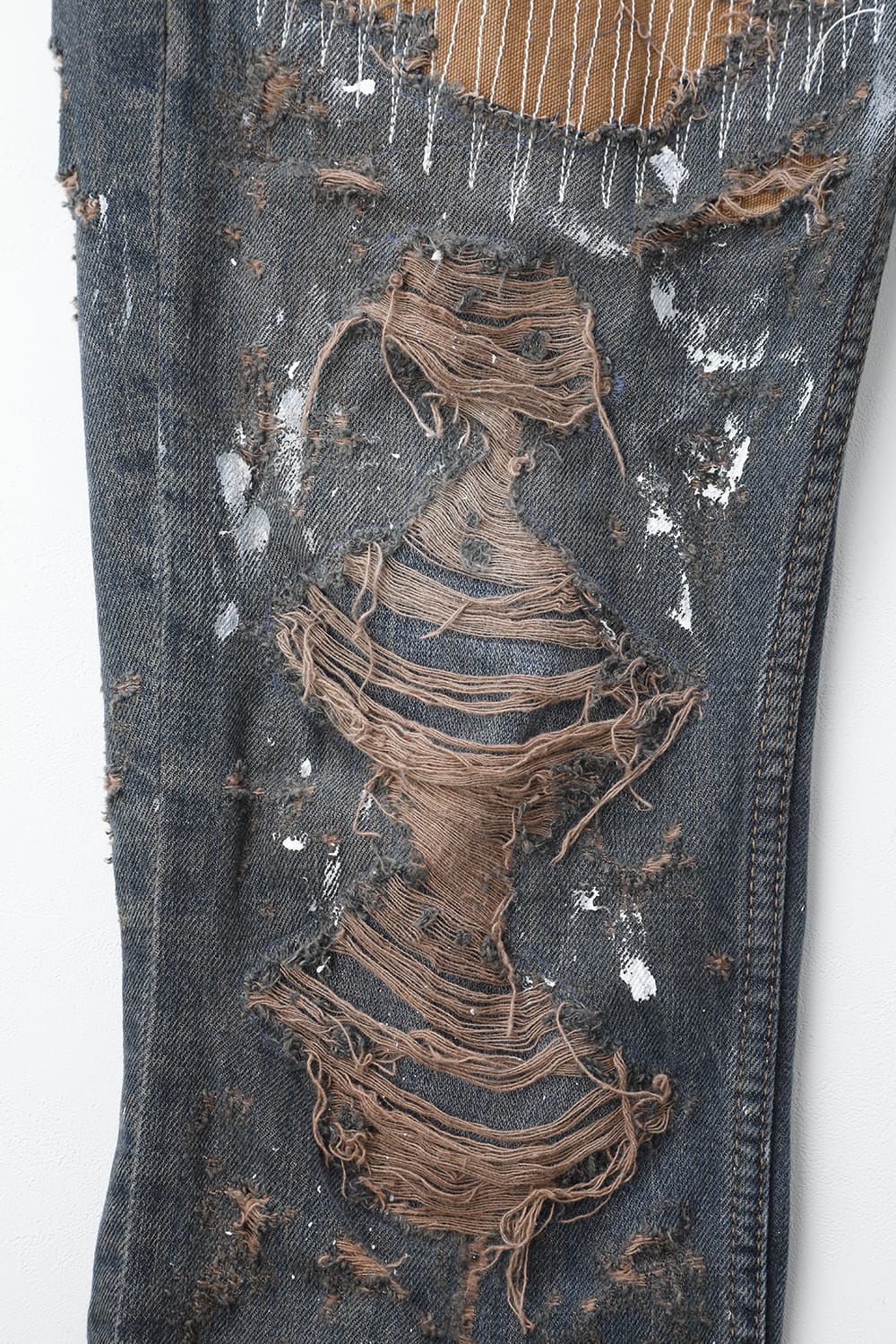 リワークド ダメージ パンツ