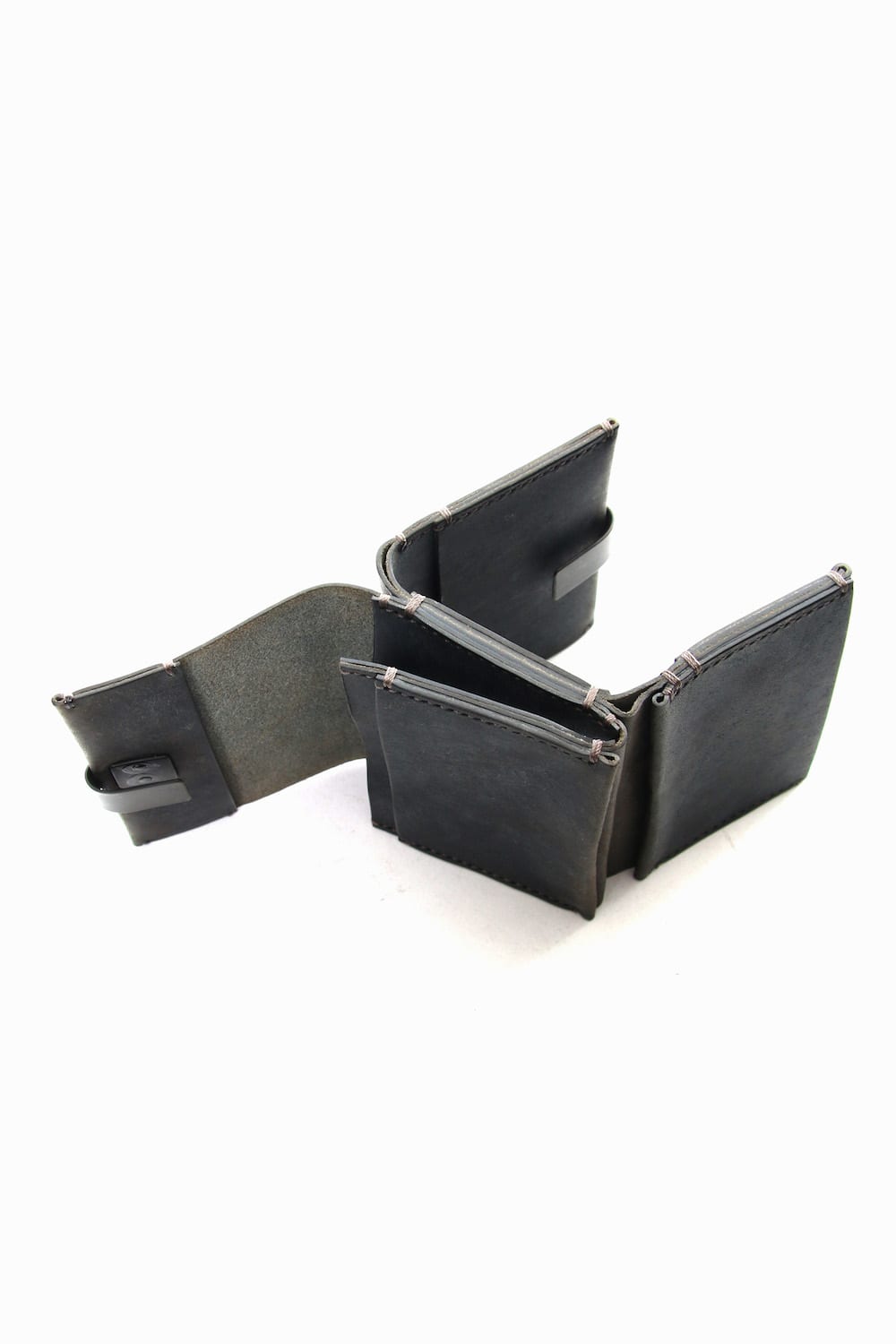 ES Minimal Trifold Wallet - io-07-017