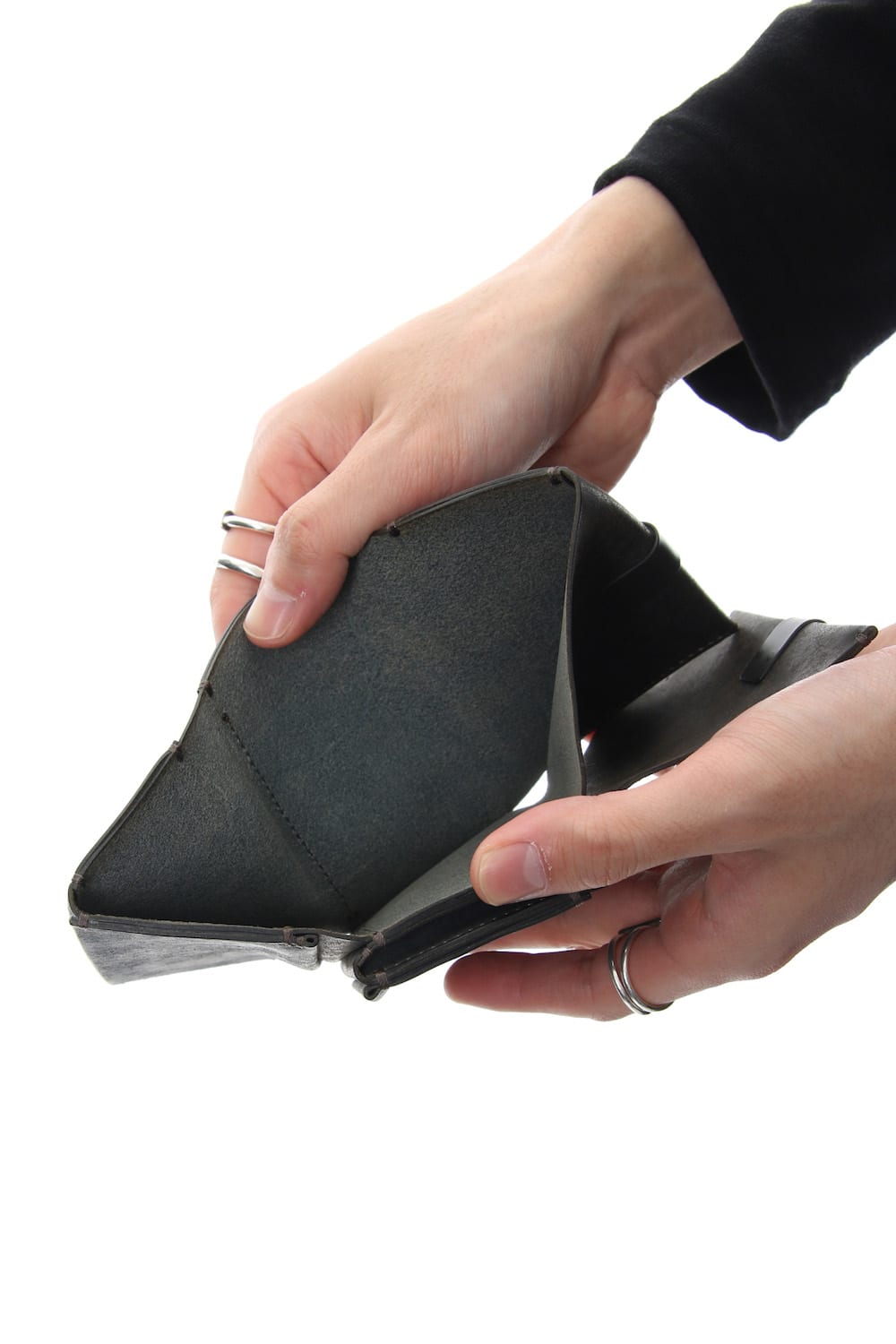 ES Minimal Trifold Wallet - io-07-017