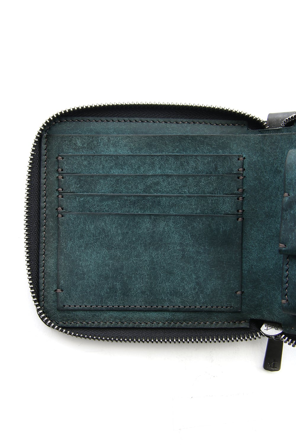 Round Zip Bi-fold wallet - io-07-020