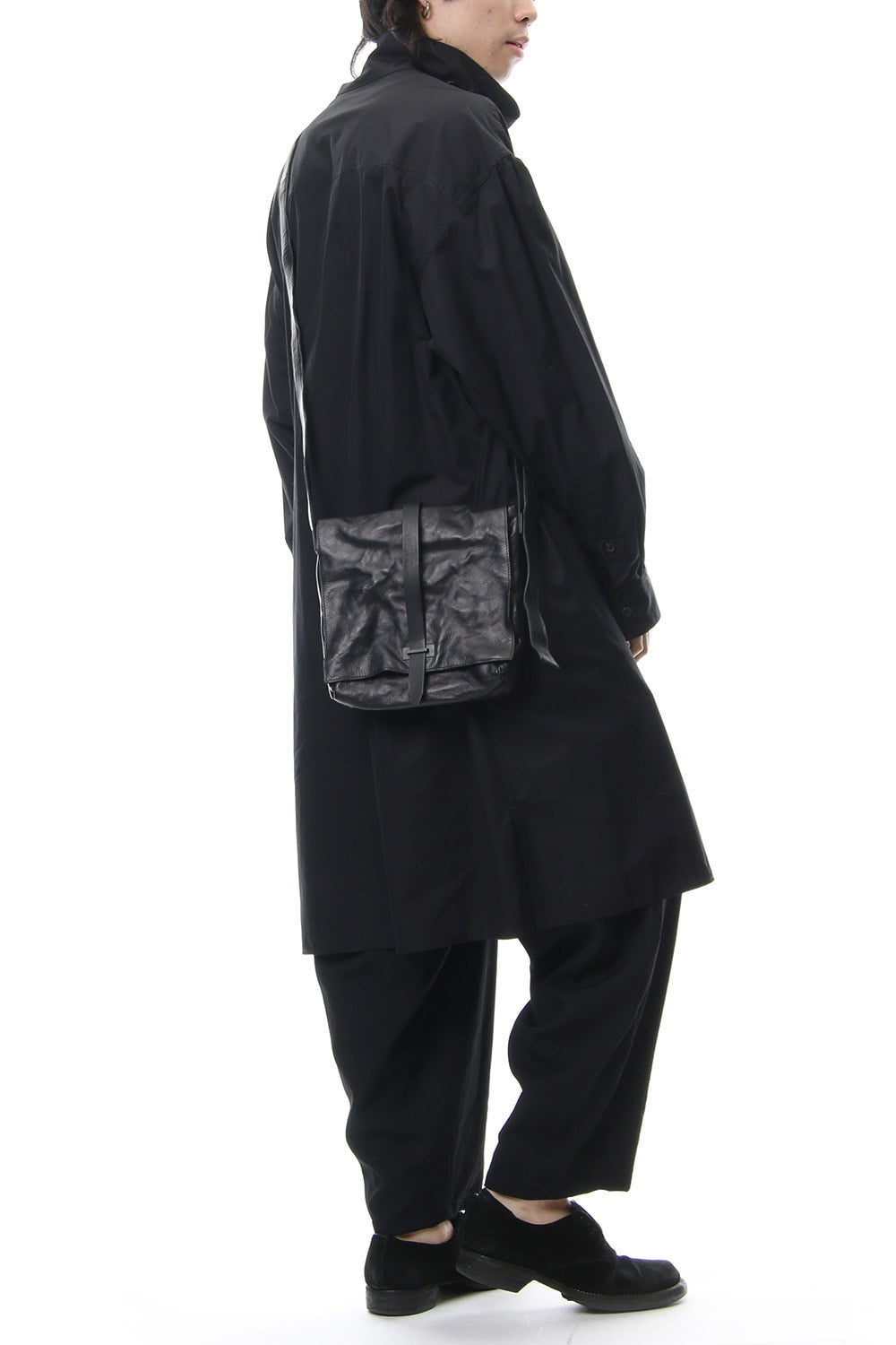 MーBelt hold flap shoulder bag