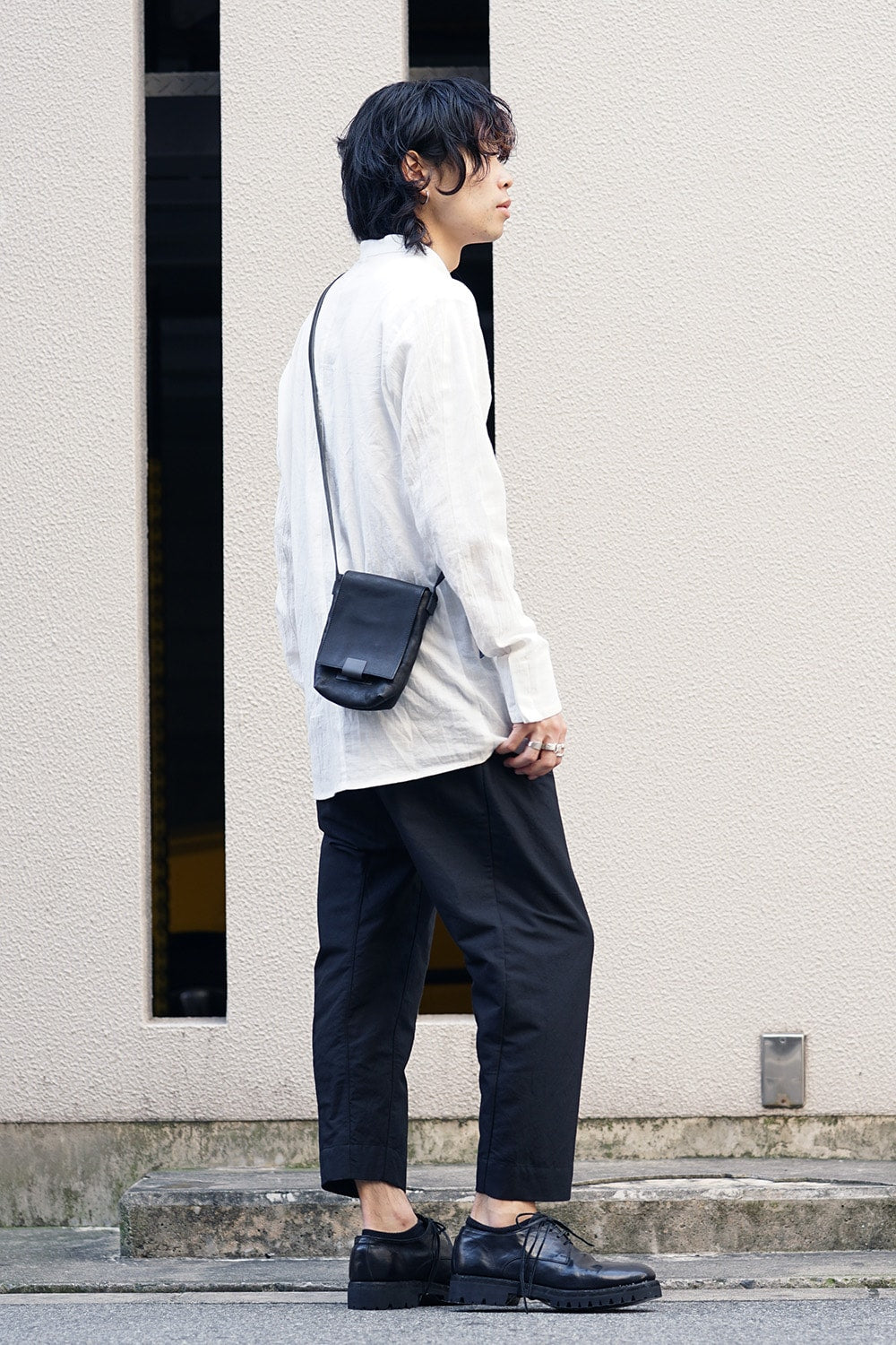 ES Shoulder Bag - Black