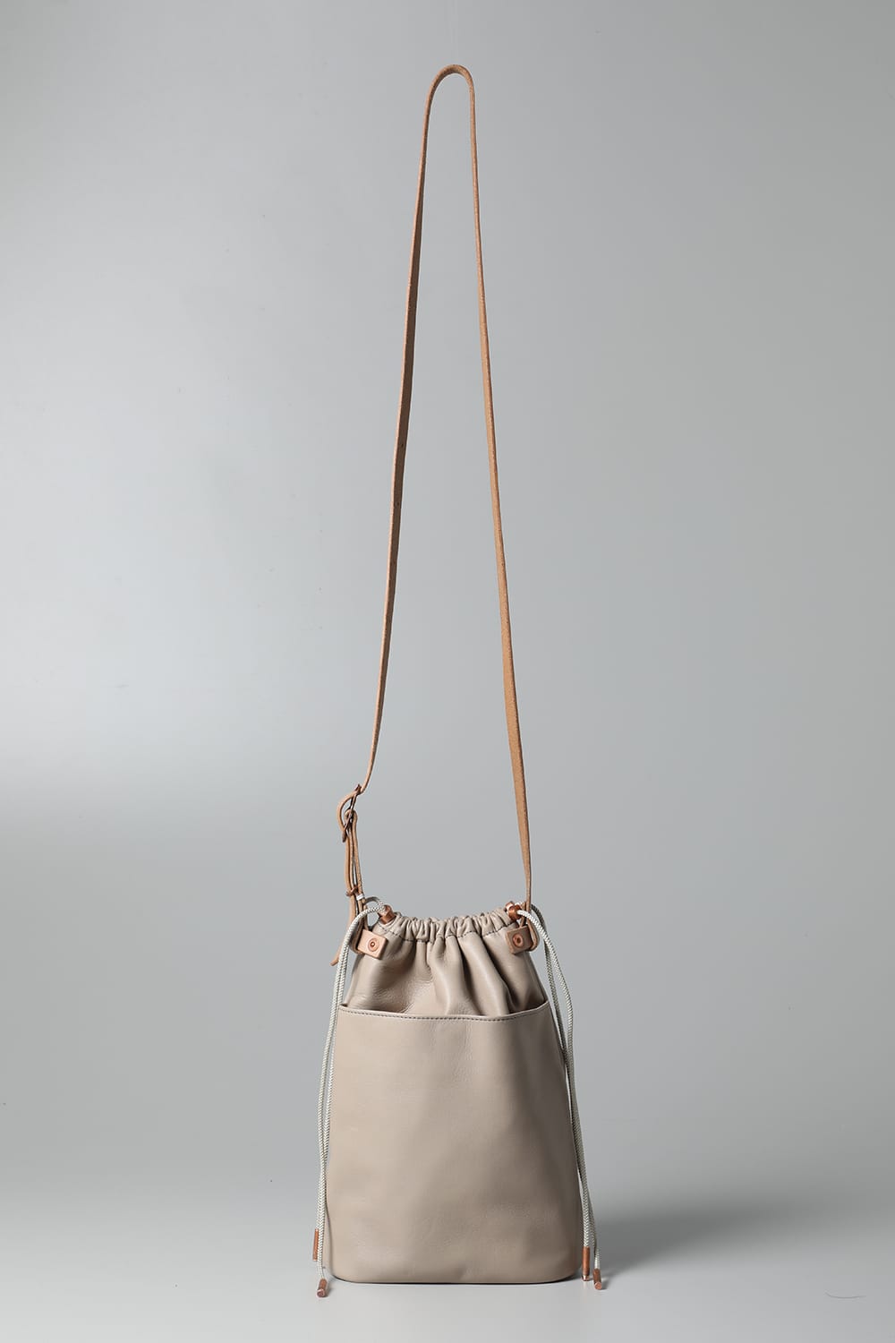 ドローストリングバッグ ベージュ - io-08-069