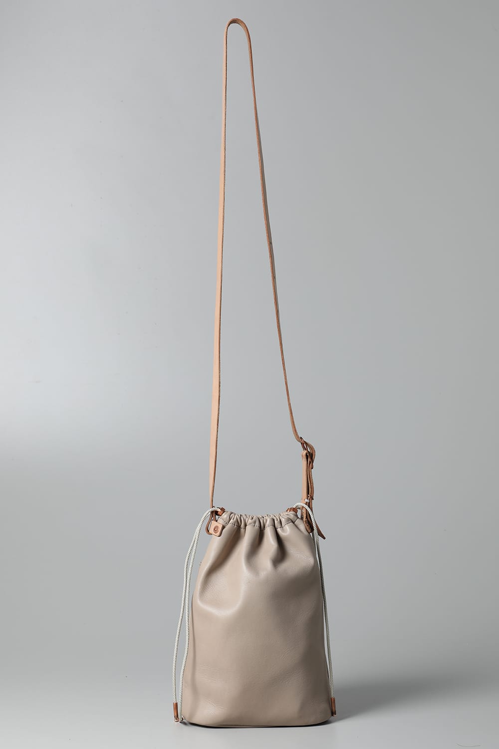ドローストリングバッグ ベージュ - io-08-069