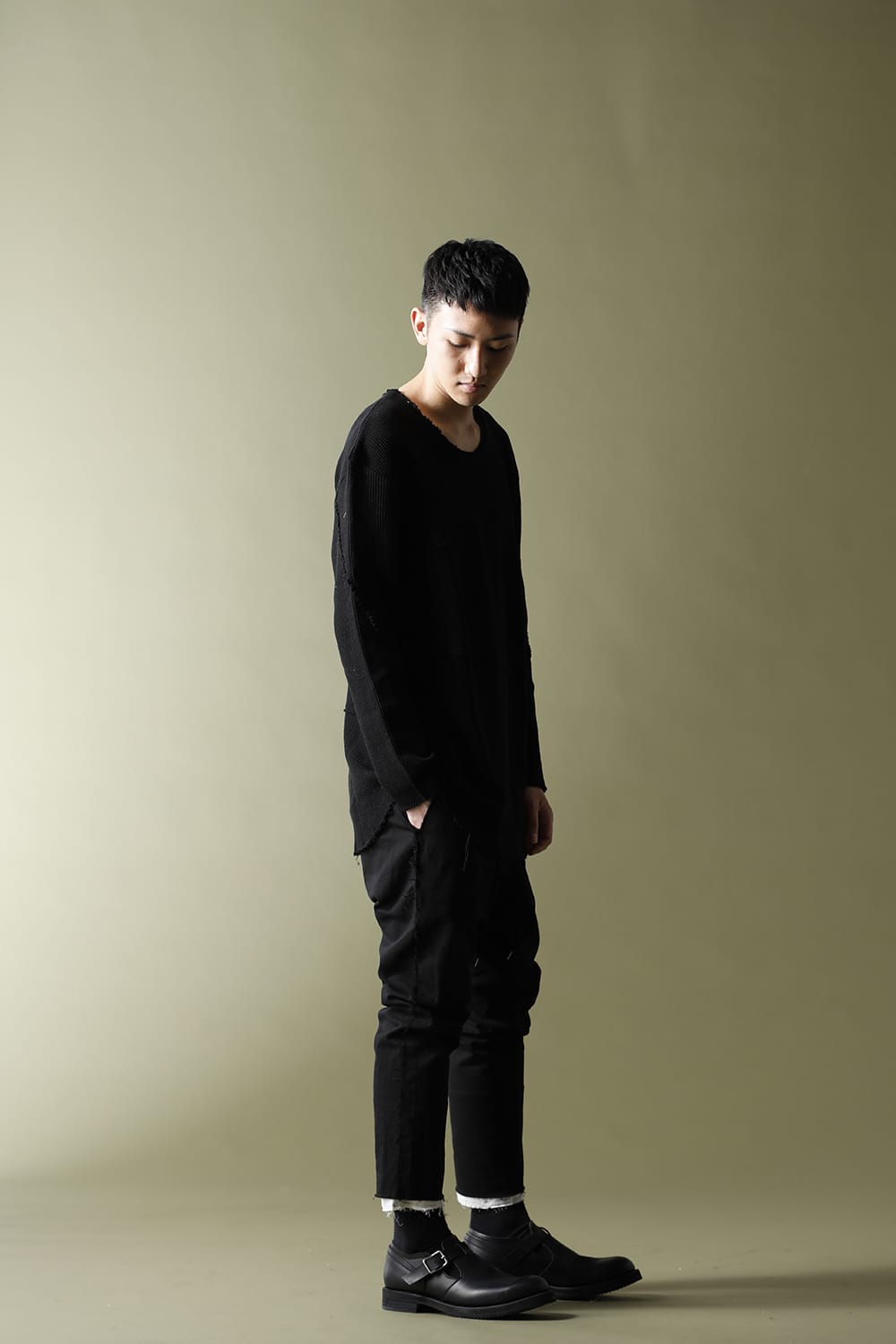 Spiral Seam Knit Black