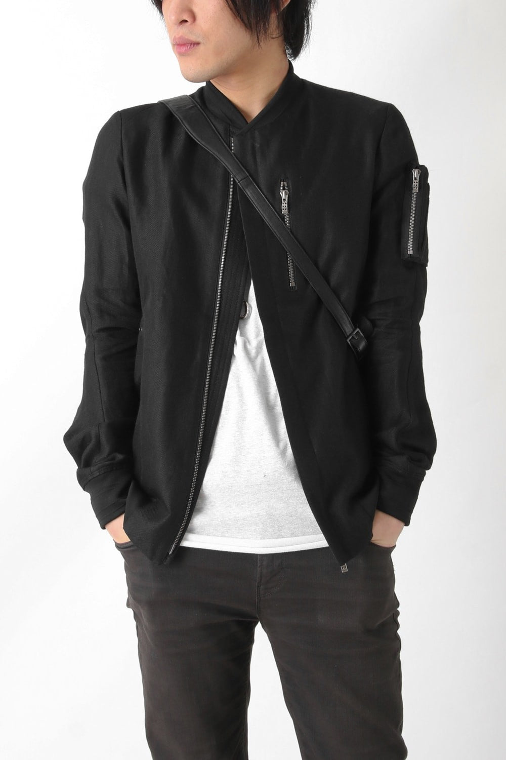 Japanese Horse Leather Shoulder Bag (Right)