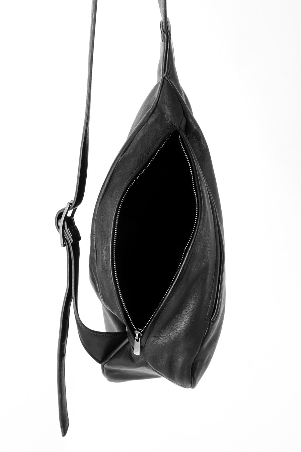 Japanese Horse Leather Shoulder Bag (Right)