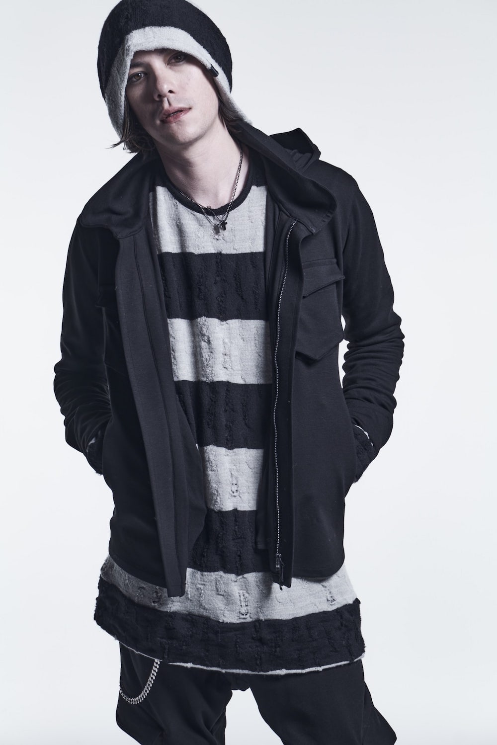 Pullover Black/White