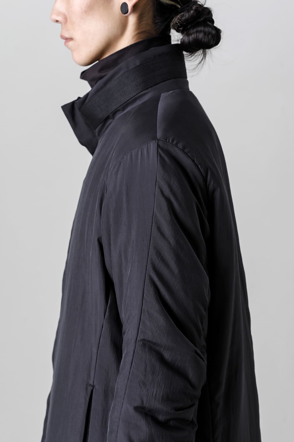 Nylon coat shrink nylon black